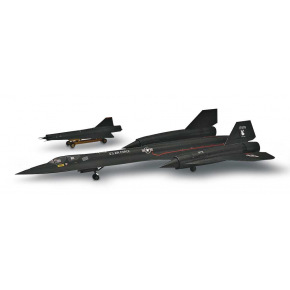 Revell Plastic ModelKit MONOGRAM letadlo 5810 - SR-71A Blackbird® (1:72)