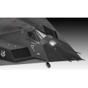 Revell Plastic ModelKit letadlo 03899 - Lockheed Martin F-117A Nighthawk Stealth Fighter (1:72)