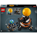LEGO Technic 42179 Planet Erde und Mond in der Umlaufbahn