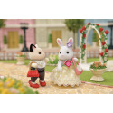 Sylvanian Families 5647 Město - bílý králík se šperky a drahokamy