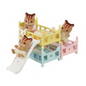 Sylvanian Families 5741 Möbel - Dreistöckiges Bett mit Rutsche