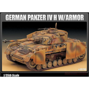 Academy Model Kit czołg 13233 - GERMAN PANZER IV H W/ARMOR (1:35)