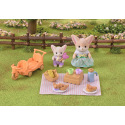 Sylvanian Families 5698 Fenci jedou na piknik