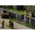 Italeri Model Kit diorama 6199 - Battle of Normandy: Saint-Mere-Église 6 June 1944 (1:72)