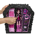Mattel Monster High SKULLTIMATE ŠATNÍK S PŘEKVAPENÍMI A DRACULAUROU