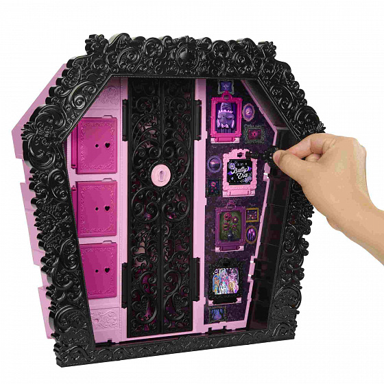 Mattel Monster High SKULLTIMATE ŠATNÍK S PŘEKVAPENÍMI A DRACULAUROU