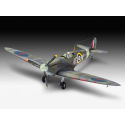 Revell Plastic ModelKit letadlo 03953 - Spitfire Mk. IIa (1:72)