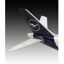 Revell Plastic ModelKit letadlo 03816 - Airbus A330-300 - Lufthansa "New Livery" (1:144)