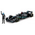 Bburago - RACE Formule F1 s figurkou jezdce, Mercedes-AMG W14 E Performance (2023) #63 Russell, 1:24