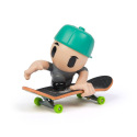 Spin Master TECH DECK SK8 CREW FINGERBOARD MIT FIGUR
