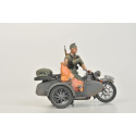 Zvezda Model Kit military 3607 - German WWII Sidecar R12 with crew (1:35)