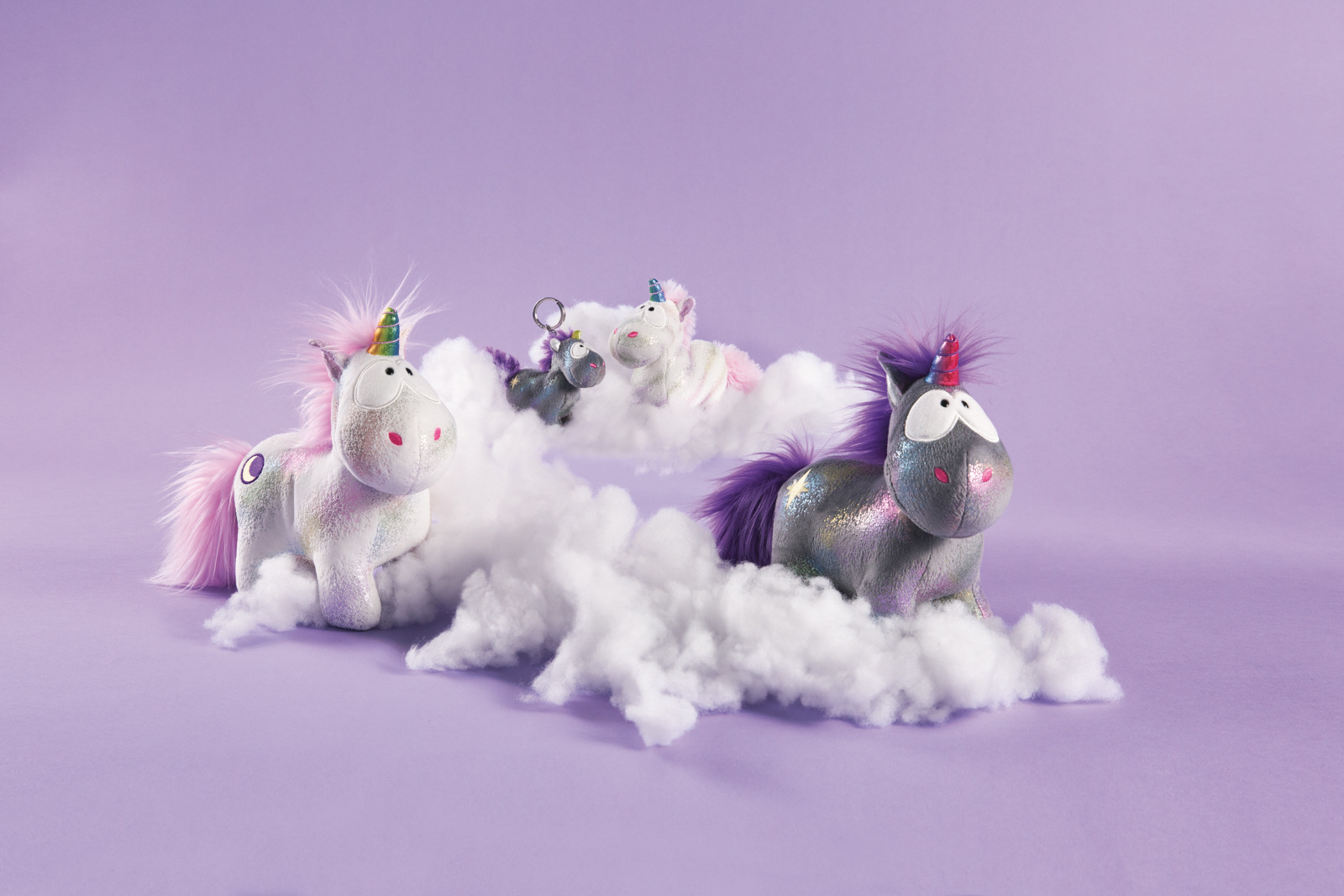 Llavero Unicornio Star Bringer NICI Green – Peluche De 10 Cm Con Estampado Arcoíris Y Cuerno Brillante – Sostenible