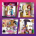 LEGO Friends 42704 Grand Hotel v městečku Heartlake