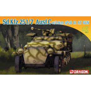 Dragon Model Kit military 7315 - Sd.Kfz.251/7 Ausf.C z działkiem przeciwpancernym 2/8 cm sPzB41 (1:72)