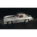 Italeri  Model Kit auto 3612 - Mercedes-Benz 300 SL Gullwing (1:16)