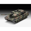 Revell Plastic ModelKit tank 03281 - Leopard 2 A6/A6NL (1:35)