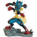 Pokémon TCG: Mega Lucario ex Figure Collection