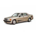 Italeri Model Kit auto 3624 - Mercedes Benz 190E (1:24)