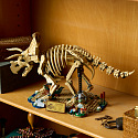 LEGO Jurassic World 77985 Dinosaurierfossilien: Triceratops