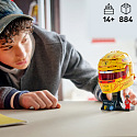 LEGO® Editions 43022 Helma Lewis Hamilton ze Scuderia Ferrari HP