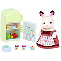 Sylvanian Families 2202 Meble królików „chocolate” - mama przy lodówce