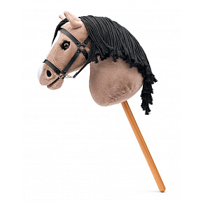 FAUNICA Hobby horse Lady Anne, hnedobéžová kobyla s riasami na tyči, povrázková hriva FAUNICA Hobby horse Lady Anne, hnedobéžová kobyla s riasami na tyči, povrázková hriva