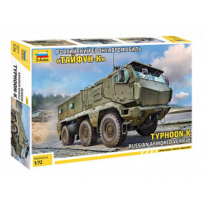 Zvezda Model kit military 5075 - Typhoon-K Ruské obrnené vozidlo (1:72)