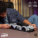 LEGO Technic 42214 Lamborghini Revuelto