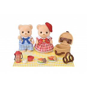 Sylvanian Families Sušienkoví medvedíci sestra a brat na pikniku