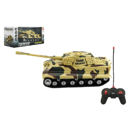 Teddies Tank RC plastikowy 25cm zasilany na baterie z dźwiękiem i światłem 2 rodzaje w pudełku 28x13x12cm