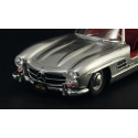 Italeri  Model Kit auto 3612 - Mercedes-Benz 300 SL Gullwing (1:16)