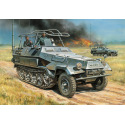 Zvezda Model Kit military 3604 - Sd.Kfz.251/3 Ausf.B Radio Car (1:35)
