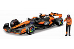 Bburago - RACE Formule F1 s figurkou jezdce, McLaren F1 Team MCL38(2024), #81 Oscar Piastr, 1:24