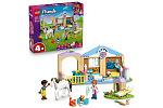 LEGO Friends 42696 Veterinární klinika se zvířátky