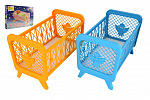 Směr Postieľka pre bábiky bez súpravy plast 32x47x26cm mix farieb v krabici 48x33x8cm